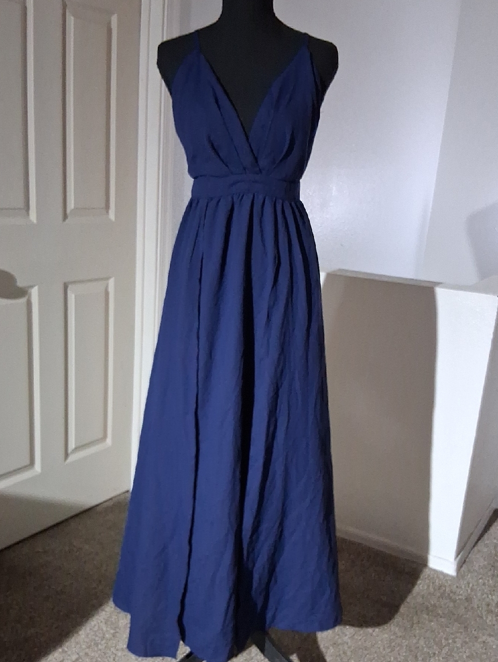 Elegant Long Navy Blue Women's Dress With Open Front